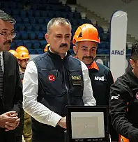 Hakkâri'de 3 bin 48 kişiye arama kurtarma eğitimi verildi