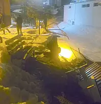 Hakkari'de istinat duvarı çöktü