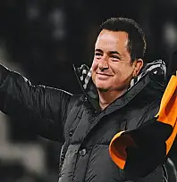 Hull City, Southampton'ı deplasmanda devirdi