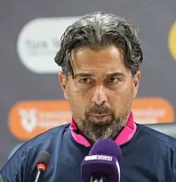 İlhan Palut: Aldığımız 1 puan gösterdiğimiz performansa göre kötü değil