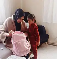 Ilıkan'dan ihtiyaç sahibi öğrencilere kırtasiye desteği