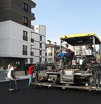 İpekyolu'nda asfalt çalışmaları devam ediyor