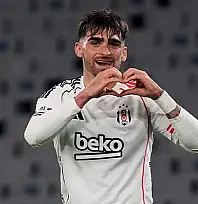 Jota Silva ilk kez 11'de başladığı maçta golünü attı