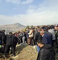Kazada hayıtını kaybeden Durgun, Hakkari'de toprağa verildi