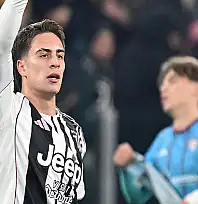 Kenan Yıldız 2 gol attı, Juventus evinde kazandı