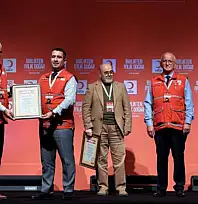 Kızılay Muradiye Şubesi iyilikte Türkiye birincisi oldu