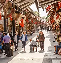 Mısır Çarşısı yıkılıyor, yerine arasta çarşı yapılıyor