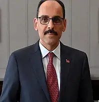 MİT Başkanı Kalın, Katar Başbakanı ve Mısırlı mevkidaşıyla bir araya geldi