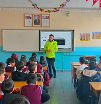 Muradiye'de öğrencilere yönelik trafik bilinci eğitimi