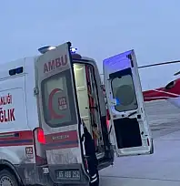 Muş'ta solunum sıkıntısı yaşayan bebek Van'a nakledildi