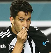 Necip Uysal: Kariyerime bu forma altında nokta koyacağım