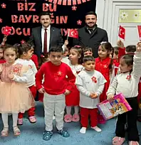 Özalp'ta bayrak haftası etkinliği