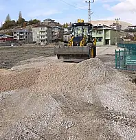 Patlayan su borusunun tahrip ettiği mahalle yolu onarıldı