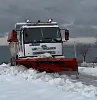 Sahilkent Mahallesi'nde kar temizleme çalışması