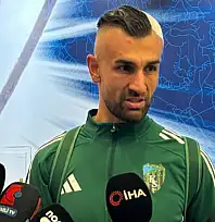 Serdar Dursun: Oyundan çıksam belki daha mantıklıydı ama arma için savaşmak istedim