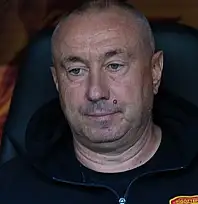 Stanimir Stoilov: Takımım her zaman kırmızı karta kadar olan o futbolu sahada sergilemeli