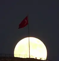 Süper Ay göz kamaştırdı