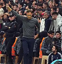 Tedesco, ilk derbisinde kazandı