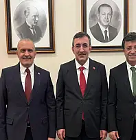 Türkmenoğlu ve Kayatürk'ten Yılmaz'a ziyaret