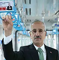Uraloğlu: Marmaray, 12 yılda 1 milyar 430 milyon yolcuya hizmet verdi