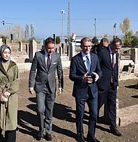 Vali Balcı restorasyon çalışmalarını inceledi