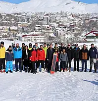 Vali Karakaya, sporcularla buluştu