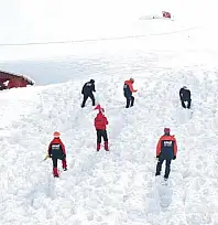 Van AFAD'dan Hakkâri'de hayat kurtaran çığ eğitimi
