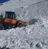 Van-Bahçesaray yolu ulaşıma açıldı