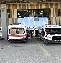 Van'da 5 öğrenci zehirlenme şüphesiyle hastaneye kaldırıldı