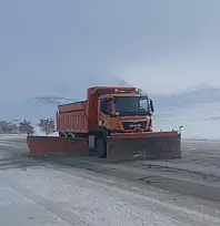 Van'da 90 yerleşim yerinin yolu ulaşıma kapandı