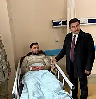 Van'da hudut birlikleri, kar ve tipide İran askerlerini kurtardı