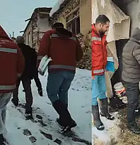 Van'da kış şartlarına rağmen hayvan sağlığı için saha çalışması