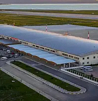 Van'da uçak biletleri cep yakıyor