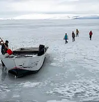 Van Gölü Havzasında kışın görsel hafızası: Nazik Gölü'nde fotoğraf buluşması