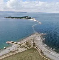 Van Gölü'nde su seviyesi düşmeye devam ediyor