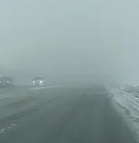 Van-Özalp kara yolunda sis görüş mesafesini düşürdü