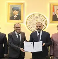 Van YYÜ ile İl Milli Eğitim Müdürlüğü arasında eğitime destek protokolü