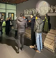 Vanlı öğrenciler müzeyi gezdi