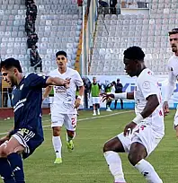 Vanspor'a yergi, Sarıyerspor'a övgü yağdı