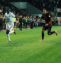 Vanspor, Çorumspor maçı hangi kanalda?