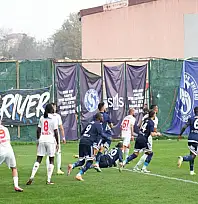 Vanspor, Sarıyer'e 2-1 mağlup oldu