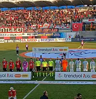 Vanspor, Serikspor'a boyun eğdi