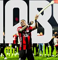 Vansporlu futbolcu Naby Youssouf Oularé'ya Milli takım daveti