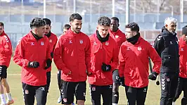 Sivasspor, Vanspor'u yenmek istiyor