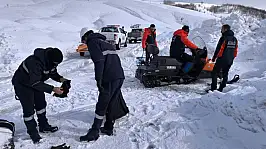 VEDAŞ ekipleri enerji arızasını kar motoruyla giderdi