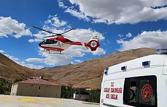 60 yaşındaki kalp hastası helikopter ambulansla Van'a sevk edildi
