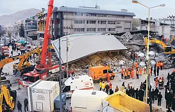 9 Kasım Van depremi 14. yılında