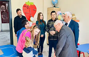 AK Parti Van İl Başkanlığı'ndan Özel Eğitim Okullarına ziyaret