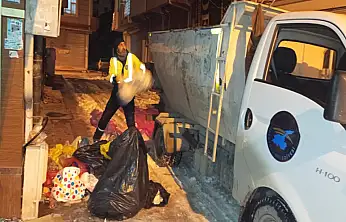 Ali Paşa Mahallesi'nde gece temizliği