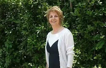 Antalya Van Vakfı Kadın Kolları Başkanı Dede'den yeni yıl mesajı